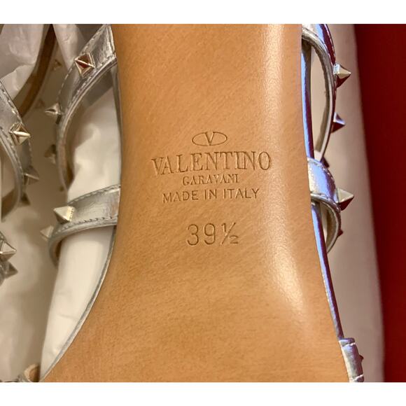 Valentino Garavani NIB Rockstud Silver Metallic LoveStud Heels Sandals 39.5 NEW - Picture 8 of 9